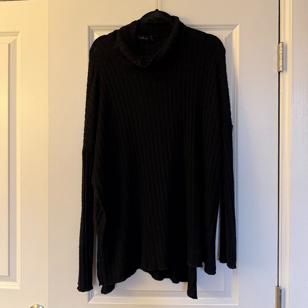 Out From Under Urban Outfitters Black Ribbed High-Low Tunic Mock Neck M